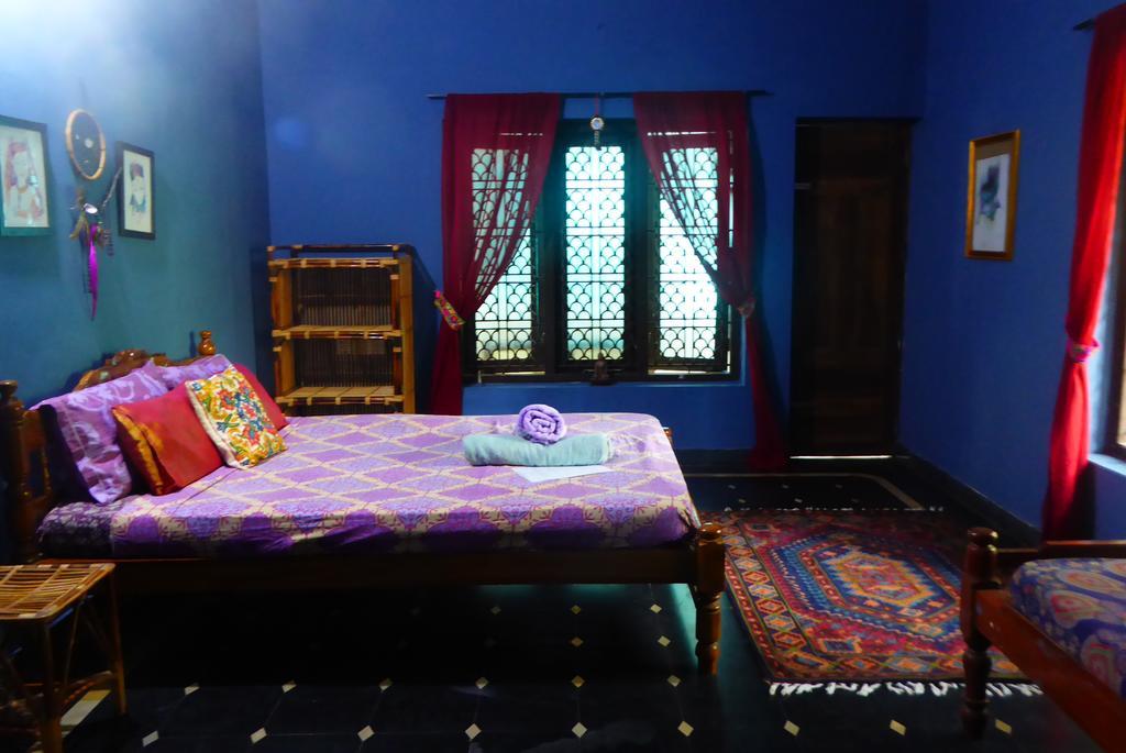 Mk Gardens Surf & Yoga House Hotel Varkala Kültér fotó